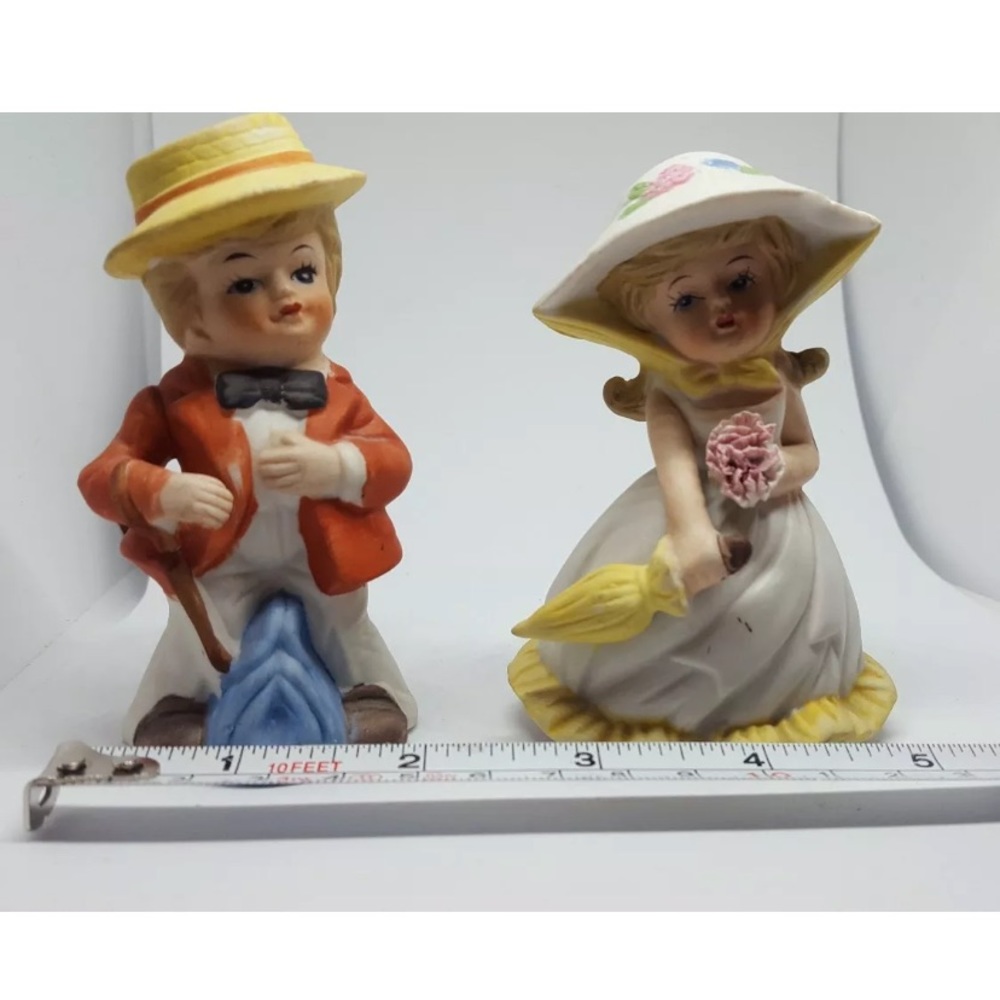 PAIR OF CERAMIC FIGURINES BOY AND GIRL 1 chipped - Picture 13 of 13